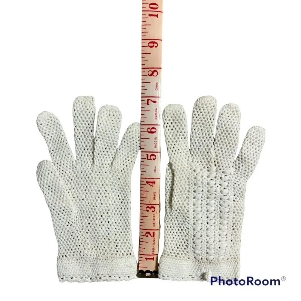 Vintage crochet ivory evening gloves